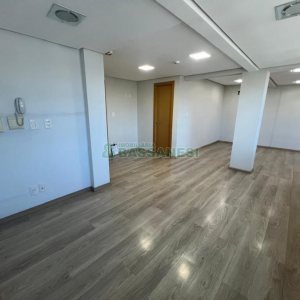 Sala com 52m², 1 vaga, no bairro São Pelegrino em Caxias do Sul para Alugar