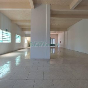 Loja com 130m², no bairro São Leopoldo em Caxias do Sul para Alugar