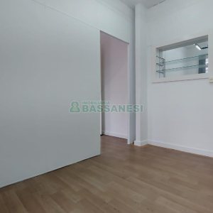 Sala com 25m², no bairro São Pelegrino em Caxias do Sul para Alugar