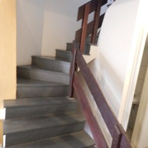 Sobrado com 110m², 3 dormitórios, 2 vagas, no bairro Nossa Senhora da Saúde em Caxias do Sul para Alugar ou Comprar