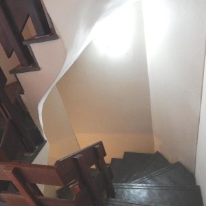 Sobrado com 110m², 3 dormitórios, 2 vagas, no bairro Nossa Senhora da Saúde em Caxias do Sul para Alugar ou Comprar