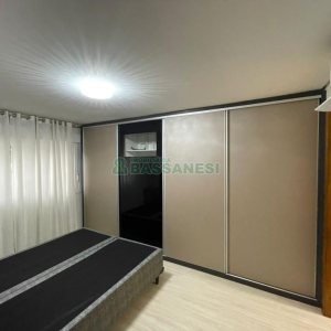 Apto Mobiliado com 148m², 3 dormitórios, 2 vagas, no bairro Madureira em Caxias do Sul para Comprar