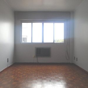 Apartamento com 87m², 2 dormitórios, 1 vaga, no bairro Rio Branco em Caxias do Sul para Alugar
