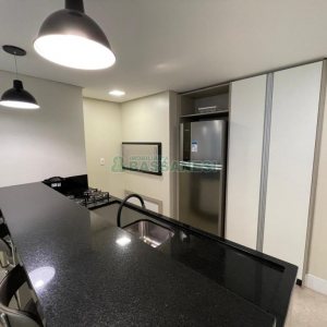 Apartamento com 108m², 3 dormitórios, 2 vagas, no bairro Madureira em Caxias do Sul para Comprar
