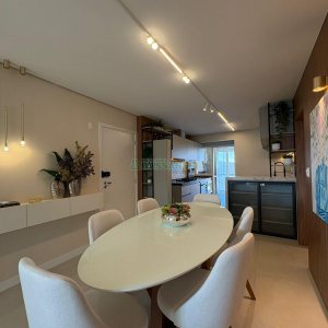 Apartamento com 110m², 3 dormitórios, 2 vagas, no bairro Madureira em Caxias do Sul para Comprar