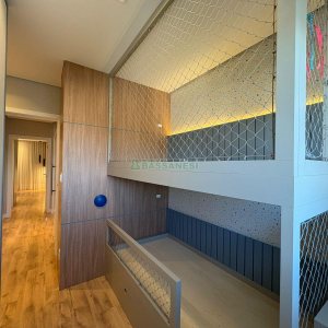 Apartamento com 110m², 3 dormitórios, 2 vagas, no bairro Madureira em Caxias do Sul para Comprar
