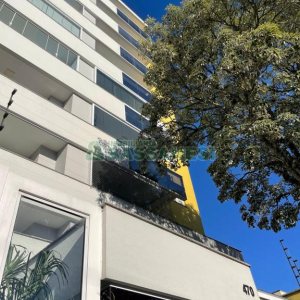 Apartamento com 110m², 3 dormitórios, 2 vagas, no bairro Madureira em Caxias do Sul para Comprar