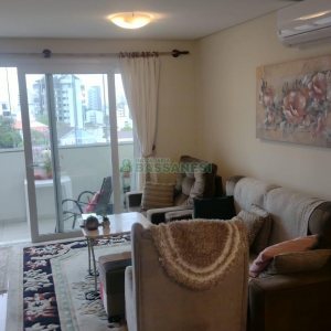Apartamento com 108m², 3 dormitórios, 2 vagas, no bairro Madureira em Caxias do Sul para Comprar