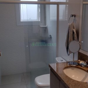 Apartamento com 108m², 3 dormitórios, 2 vagas, no bairro Madureira em Caxias do Sul para Comprar