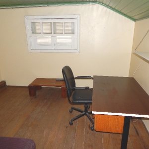 Casa com 111m², 4 dormitórios, no bairro Pio X em Caxias do Sul para Comprar