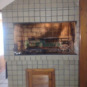 Casa com 892m², 7 dormitórios, 4 vagas, no bairro Petrópolis em Caxias do Sul para Alugar ou Comprar