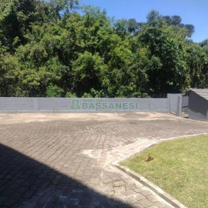 Casa com 892m², 7 dormitórios, 4 vagas, no bairro Petrópolis em Caxias do Sul para Alugar ou Comprar