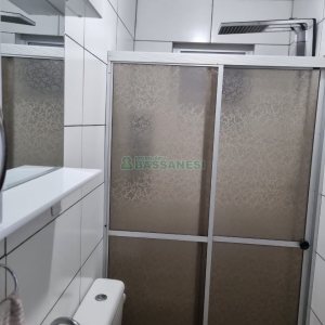 Casa com 172m², 3 dormitórios, no bairro Charqueadas em Caxias do Sul para Comprar