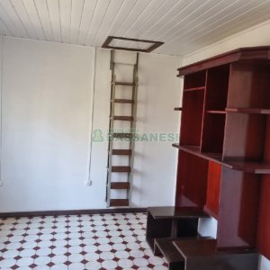 Casa com 172m², 3 dormitórios, no bairro Charqueadas em Caxias do Sul para Comprar