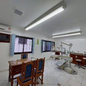 Loja Mobiliada com 120m², no bairro São Pelegrino em Caxias do Sul para Alugar