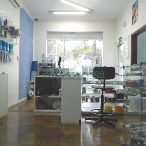 Loja Mobiliada com 120m², no bairro São Pelegrino em Caxias do Sul para Alugar