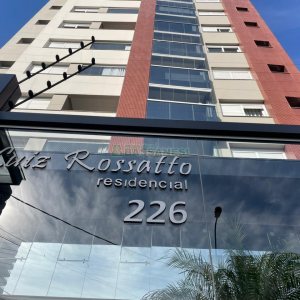 Apto Mobiliado com 85m², 2 dormitórios, 2 vagas, no bairro Panazzolo em Caxias do Sul para Comprar
