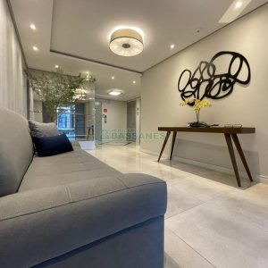Apto Mobiliado com 85m², 2 dormitórios, 2 vagas, no bairro Panazzolo em Caxias do Sul para Comprar