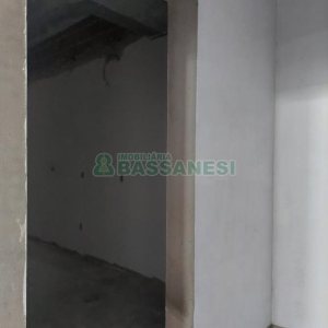 Loja com 583m², no bairro Villagio Iguatemi em Caxias do Sul para Alugar