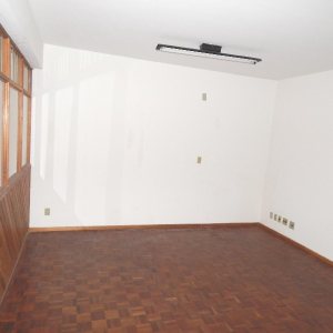 Sala Mobiliada com 112m², no bairro São Pelegrino em Caxias do Sul para Alugar ou Comprar