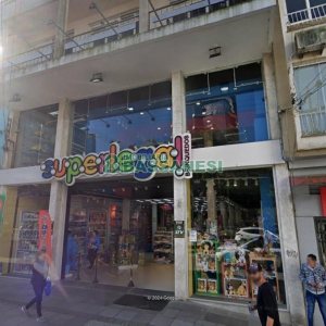 Loja com 1100m², no bairro São Pelegrino em Caxias do Sul para Comprar