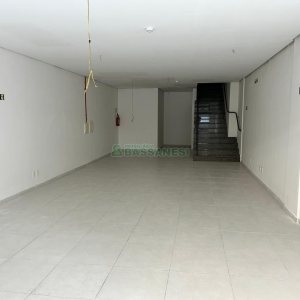 Loja com 252m², no bairro São Pelegrino em Caxias do Sul para Alugar