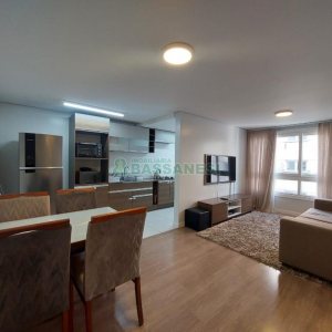 Apto Mobiliado com 65m², 2 dormitórios, 1 vaga, no bairro Villagio Iguatemi em Caxias do Sul para Alugar
