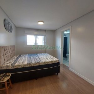 Apto Mobiliado com 65m², 2 dormitórios, 1 vaga, no bairro Villagio Iguatemi em Caxias do Sul para Alugar