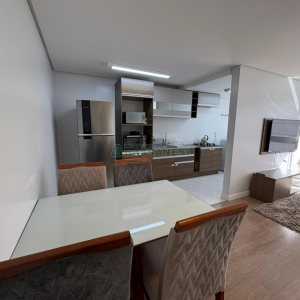 Apto Mobiliado com 65m², 2 dormitórios, 1 vaga, no bairro Villagio Iguatemi em Caxias do Sul para Alugar