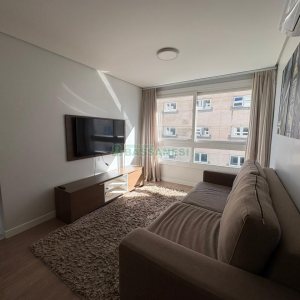 Apto Mobiliado com 65m², 2 dormitórios, 1 vaga, no bairro Villagio Iguatemi em Caxias do Sul para Alugar