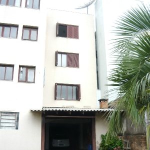 Predio com 99m², 3 dormitórios, 1 vaga, no bairro Pio X em Caxias do Sul para Comprar