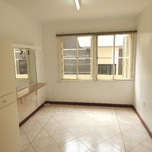 Sala com 42m², no bairro Centro em Caxias do Sul para Comprar