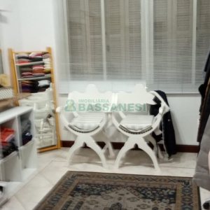 Sala com 42m², no bairro Centro em Caxias do Sul para Comprar
