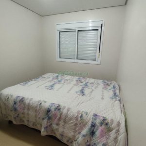 Apartamento com 42m², 1 dormitório, 1 vaga, no bairro Petrópolis em Caxias do Sul para Alugar
