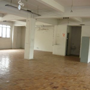 Loja com 1020m², 8 vagas, no bairro Centro em Caxias do Sul para Alugar ou Comprar