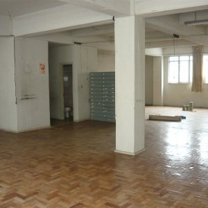 Loja com 1020m², 8 vagas, no bairro Centro em Caxias do Sul para Alugar ou Comprar