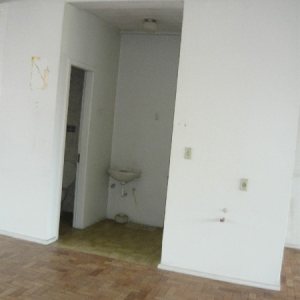 Loja com 1020m², 8 vagas, no bairro Centro em Caxias do Sul para Alugar ou Comprar