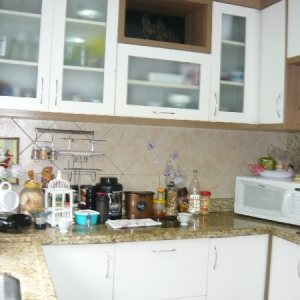 Casa com 330m², 3 dormitórios, 4 vagas, no bairro Colina Sorriso em Caxias do Sul para Comprar