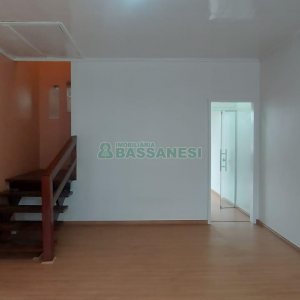 Loja com 120m², no bairro Centro em Caxias do Sul para Alugar