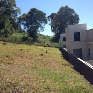 Terreno com 680m², no bairro Santa Catarina em Caxias do Sul para Comprar