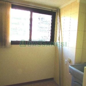 Apartamento com 76m², 2 dormitórios, 2 vagas, no bairro Centro em Caxias do Sul para Comprar