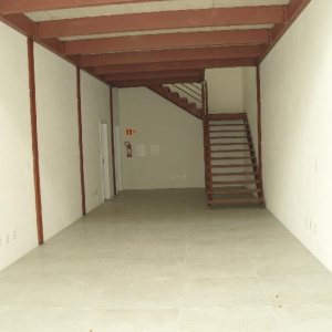 Loja com 120m², no bairro Centro em Caxias do Sul para Comprar