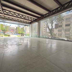 Loja com 143m², 1 vaga, no bairro Centro em Caxias do Sul para Alugar