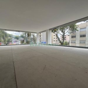 Loja com 143m², 1 vaga, no bairro Centro em Caxias do Sul para Alugar