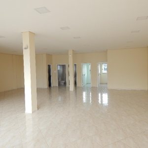 Loja com 165m², no bairro Kayser em Caxias do Sul para Alugar