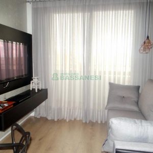 Apto Mobiliado com 46m², 1 dormitório, 1 vaga, no bairro Lourdes em Caxias do Sul para Alugar