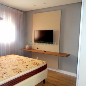 Apto Mobiliado com 46m², 1 dormitório, 1 vaga, no bairro Lourdes em Caxias do Sul para Alugar