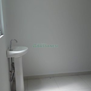 Sala com 42m², no bairro Centro em Caxias do Sul para Comprar