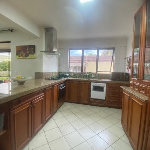 Apto Mobiliado com 135m², 2 dormitórios, 2 vagas, no bairro Colina Sorriso em Caxias do Sul para Comprar