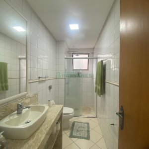 Apto Mobiliado com 135m², 2 dormitórios, 2 vagas, no bairro Colina Sorriso em Caxias do Sul para Comprar